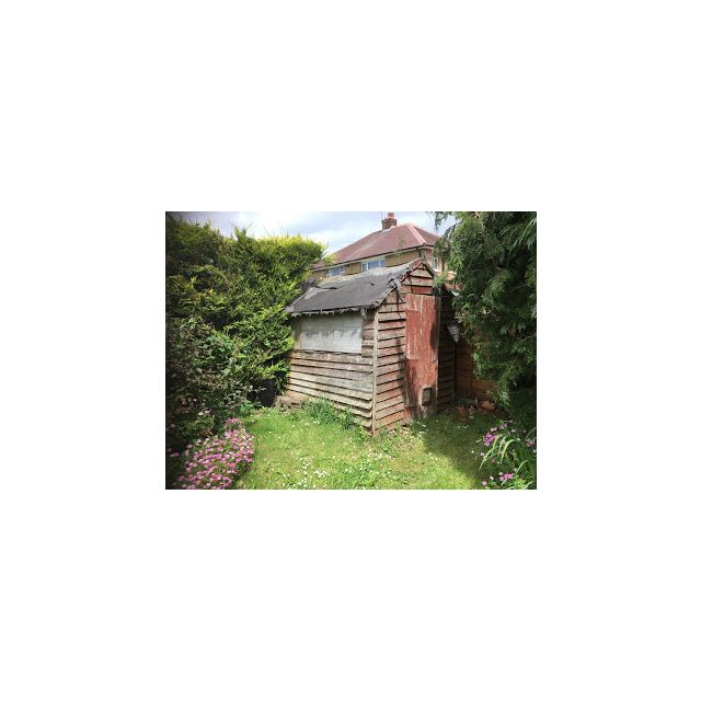 Shed-summerhouse-Removal
